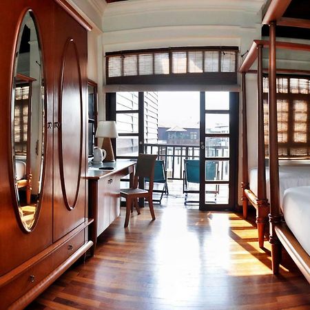 Hotel Avillion Port Dickson Exteriér fotografie A room at the E and O