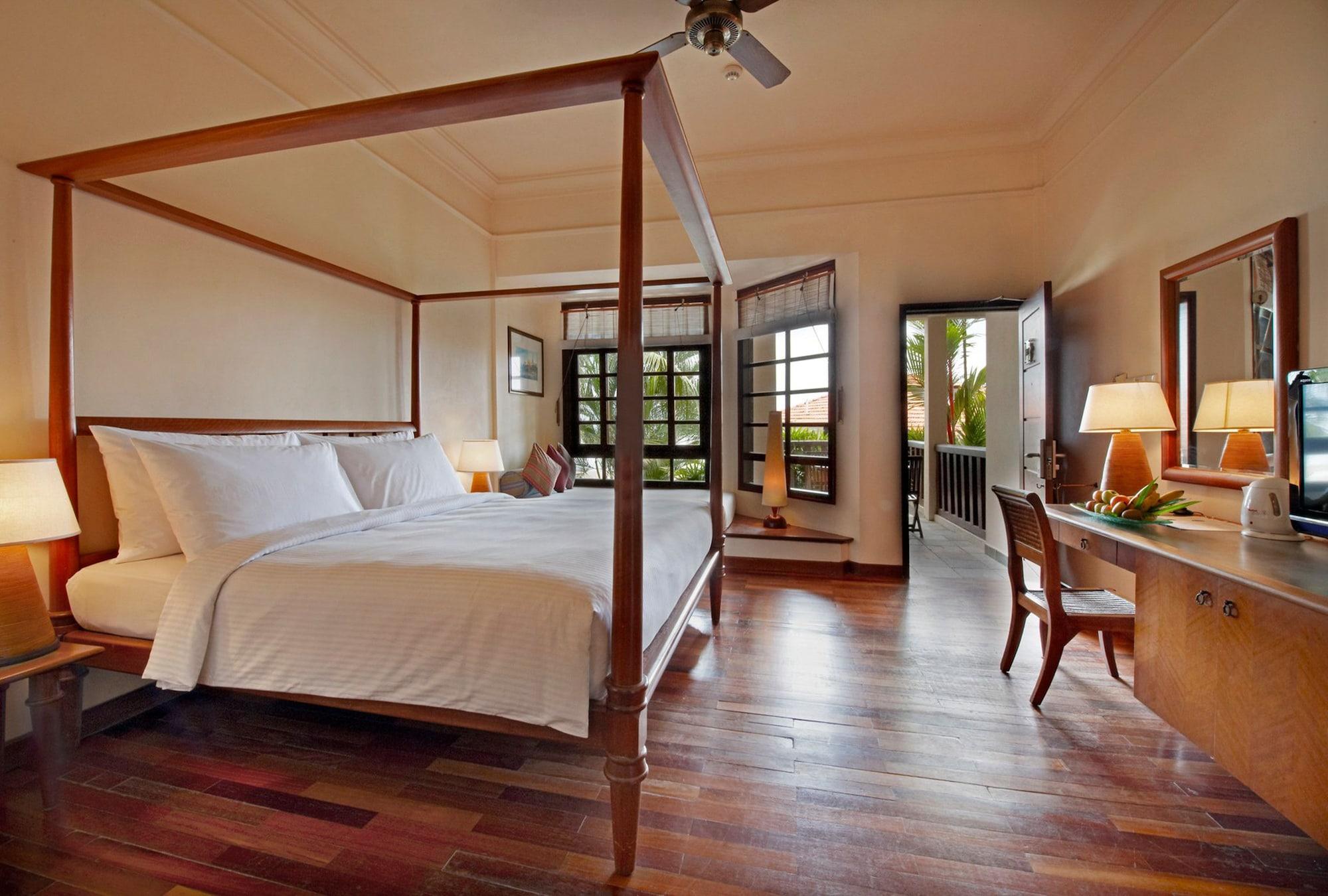 Hotel Avillion Port Dickson Exteriér fotografie A bedroom at the hotel